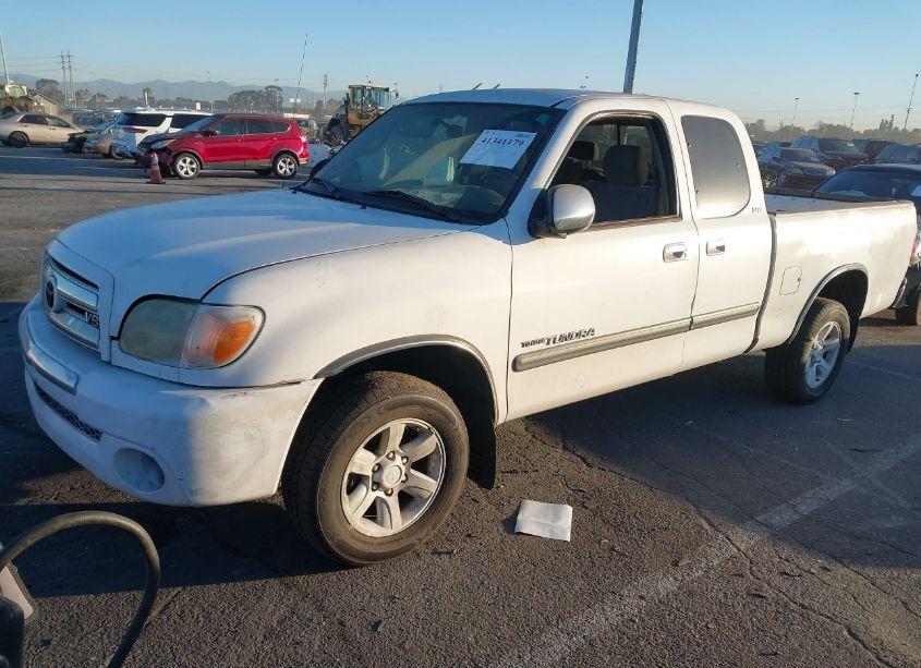 Photo 2 of 2006 Toyota Tundra SR5 V8 (VIN 5TBRT34126S476381)