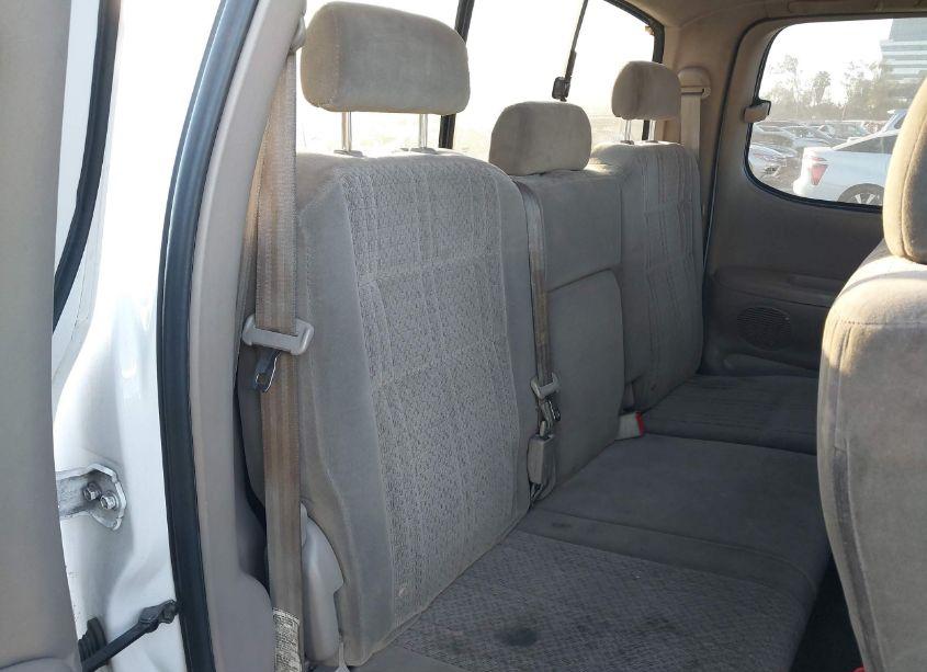 Photo 8 of 2006 Toyota Tundra SR5 V8 (VIN 5TBRT34126S476381)