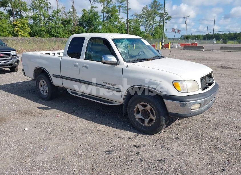 2000 Toyota Tundra SR5 V8 (VIN 5TBRT3412YS003034) main photo