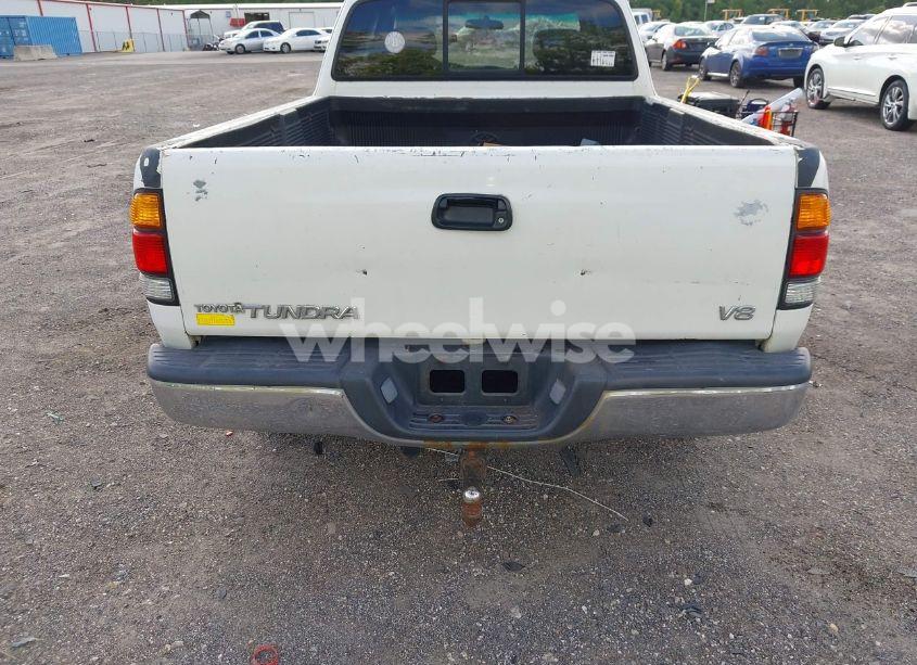 Photo 13 of 2000 Toyota Tundra SR5 V8 (VIN 5TBRT3412YS003034)