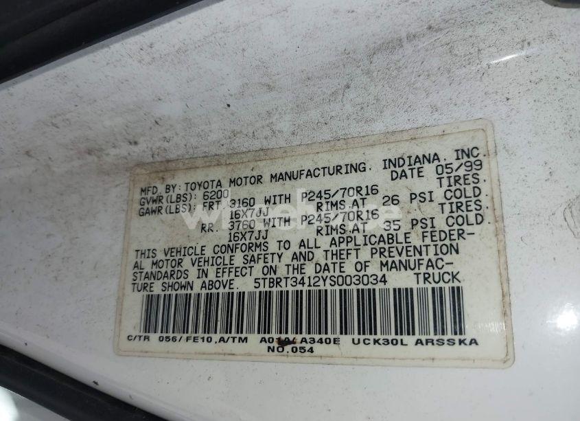 Photo 9 of 2000 Toyota Tundra SR5 V8 (VIN 5TBRT3412YS003034)