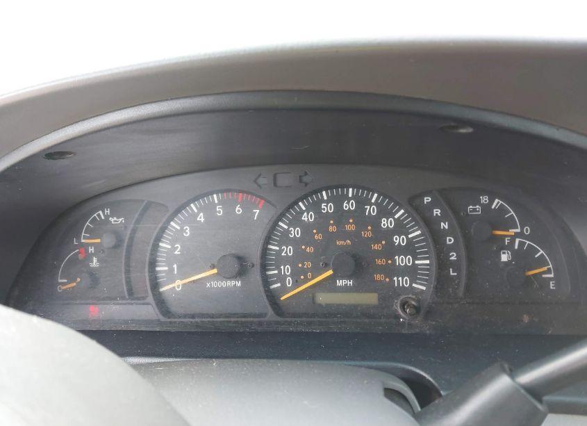 Photo 7 of 2000 Toyota Tundra SR5 V8 (VIN 5TBRT3412YS060849)