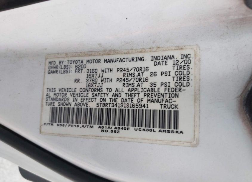 Photo 9 of 2001 Toyota Tundra SR5 V8 (VIN 5TBRT34131S165941)