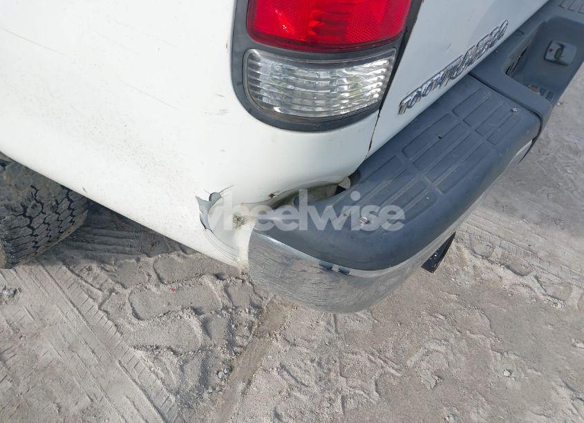 Photo 12 of 2001 Toyota Tundra SR5 V8 (VIN 5TBRT34131S193545)