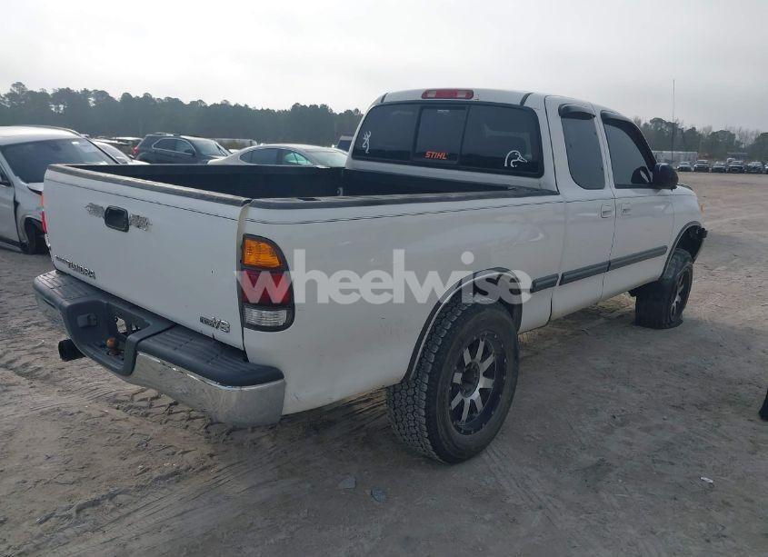 Photo 4 of 2001 Toyota Tundra SR5 V8 (VIN 5TBRT34131S193545)