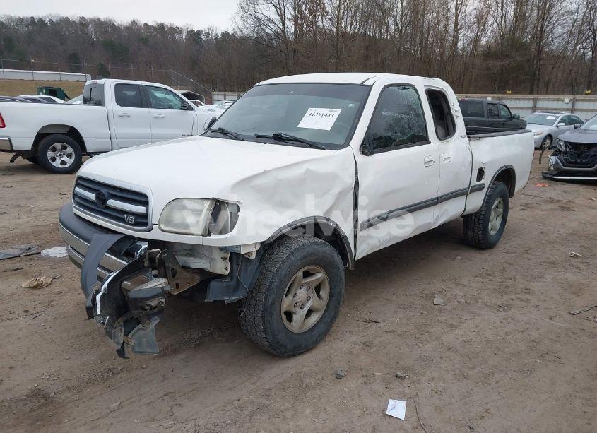 Photo 2 of 2002 Toyota Tundra SR5 V8 (VIN 5TBRT34132S244835)