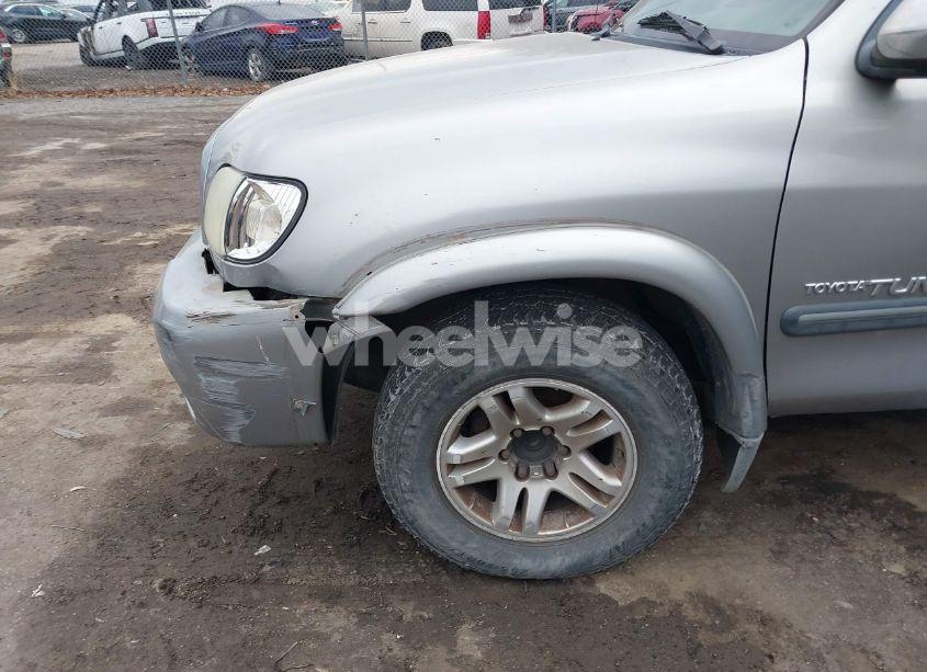 Photo 12 of 2004 Toyota Tundra SR5 V8 (VIN 5TBRT34134S446593)