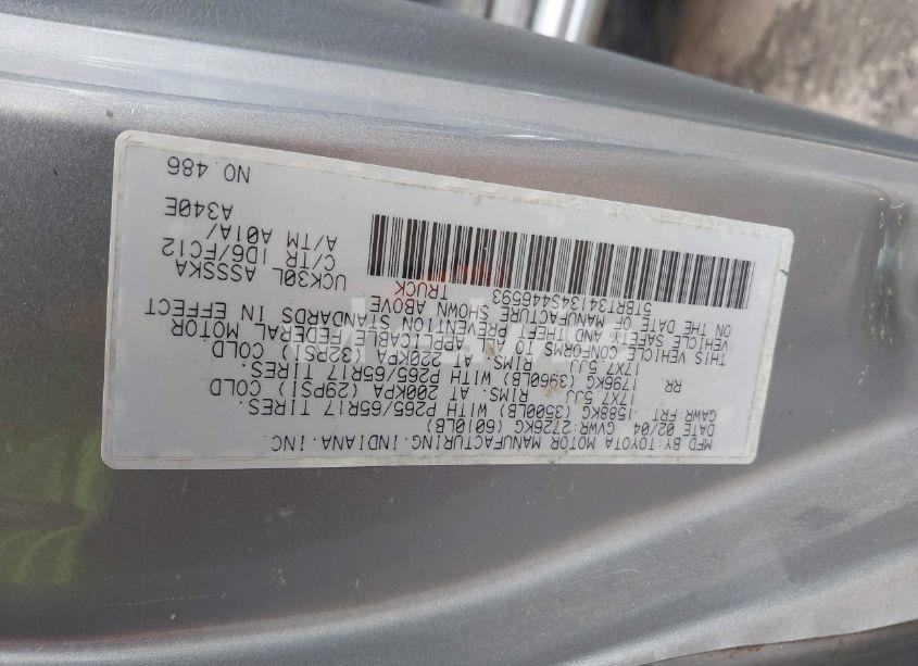 Photo 9 of 2004 Toyota Tundra SR5 V8 (VIN 5TBRT34134S446593)