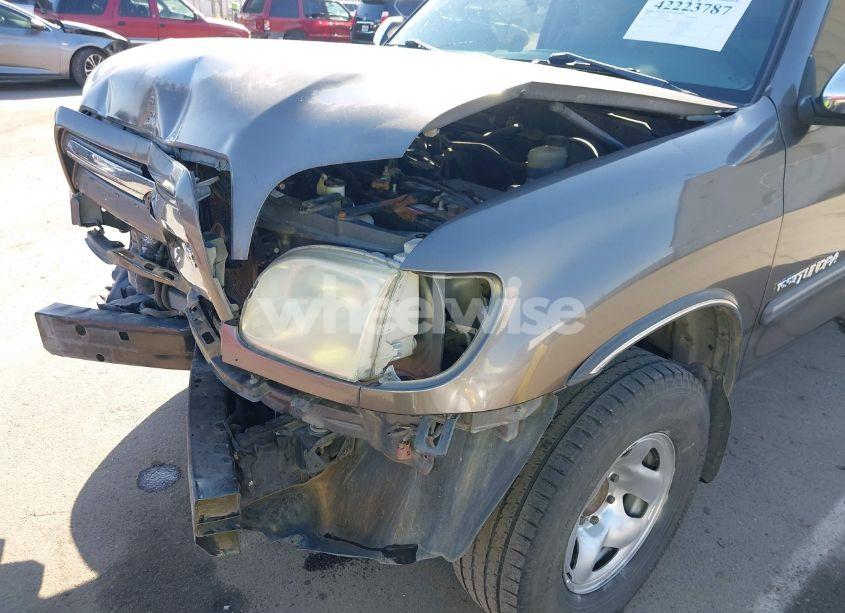 Photo 18 of 2005 Toyota Tundra SR5 V8 (VIN 5TBRT34135S458826)