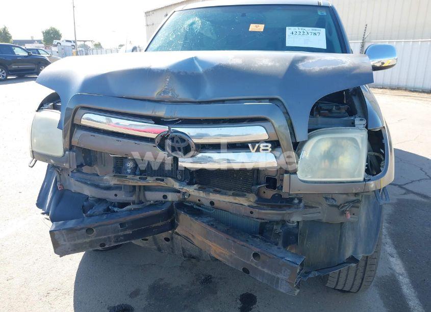 Photo 6 of 2005 Toyota Tundra SR5 V8 (VIN 5TBRT34135S458826)