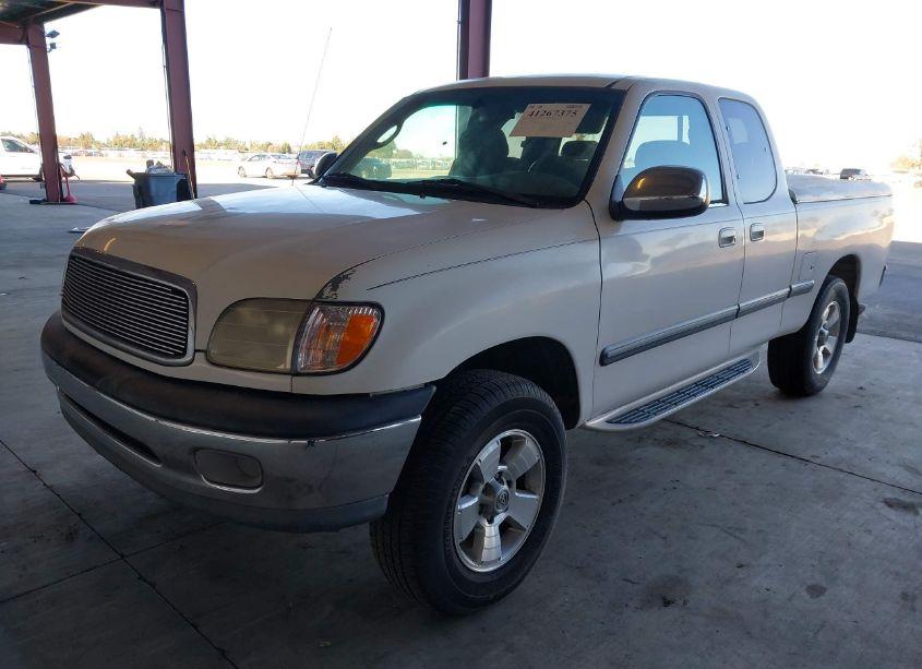 Photo 2 of 2000 Toyota Tundra SR5 V8 (VIN 5TBRT3413YS065817)