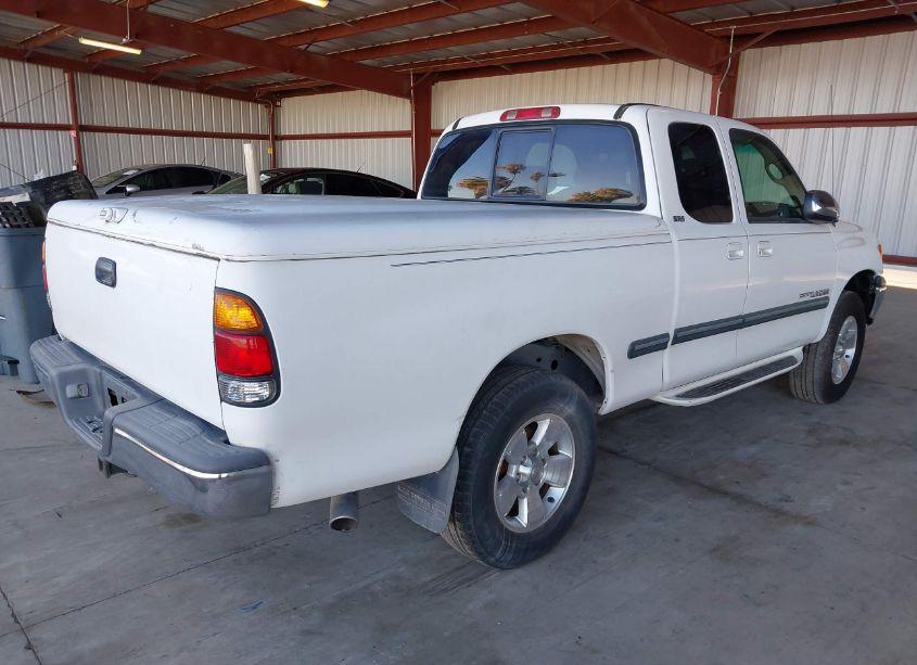 Photo 4 of 2000 Toyota Tundra SR5 V8 (VIN 5TBRT3413YS065817)