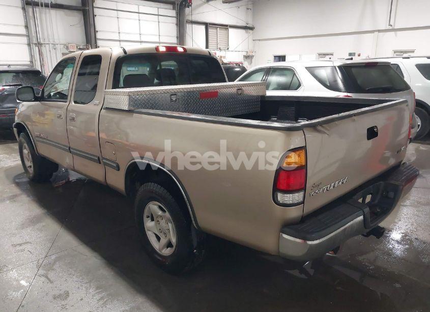 Photo 3 of 2001 Toyota Tundra SR5 V8 (VIN 5TBRT34141S180870)