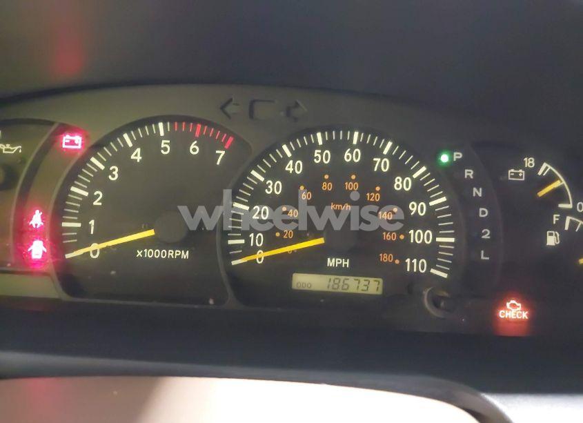 Photo 7 of 2001 Toyota Tundra SR5 V8 (VIN 5TBRT34141S180870)