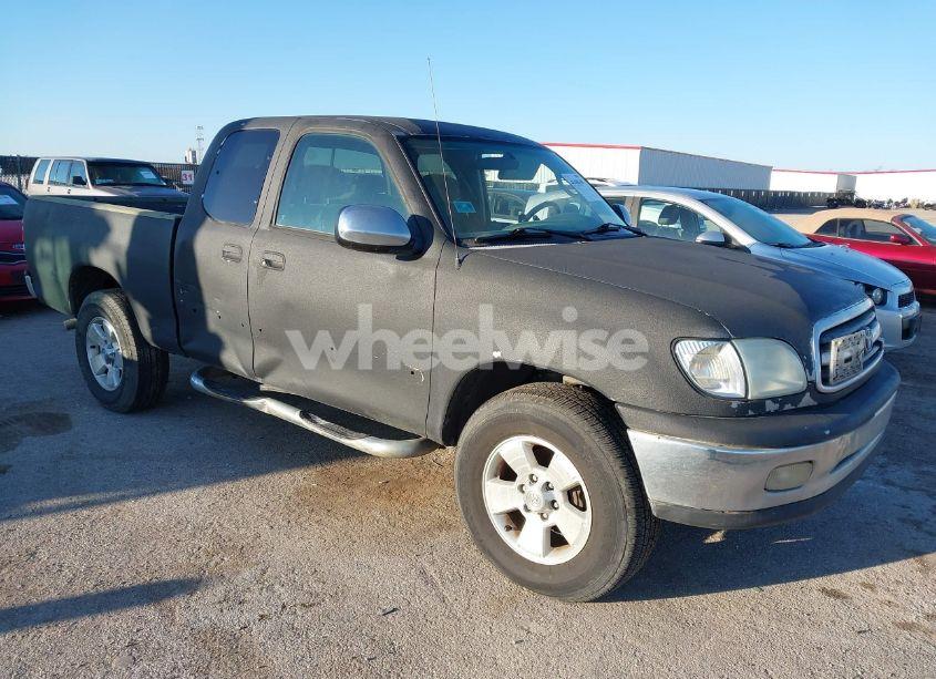 2001 Toyota Tundra SR5 V8 (VIN 5TBRT34141S198530) main photo