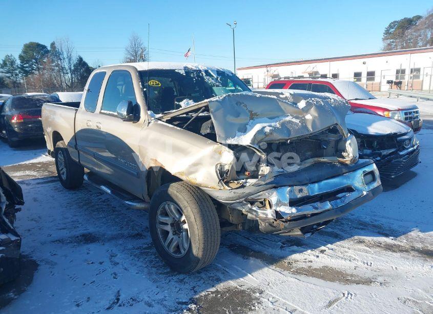 2002 Toyota Tundra SR5 V8 (VIN 5TBRT34142S246044) main photo