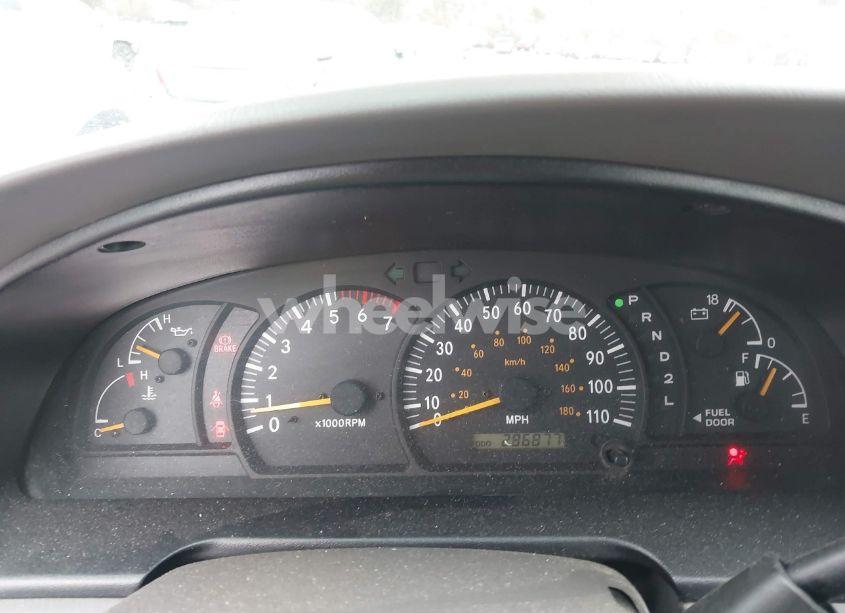 Photo 7 of 2003 Toyota Tundra SR5 V8 (VIN 5TBRT34143S411785)