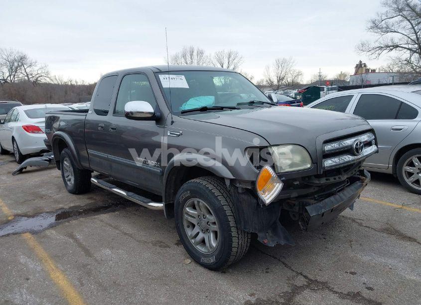 2003 Toyota Tundra SR5 V8 (VIN 5TBRT34143S434404) main photo