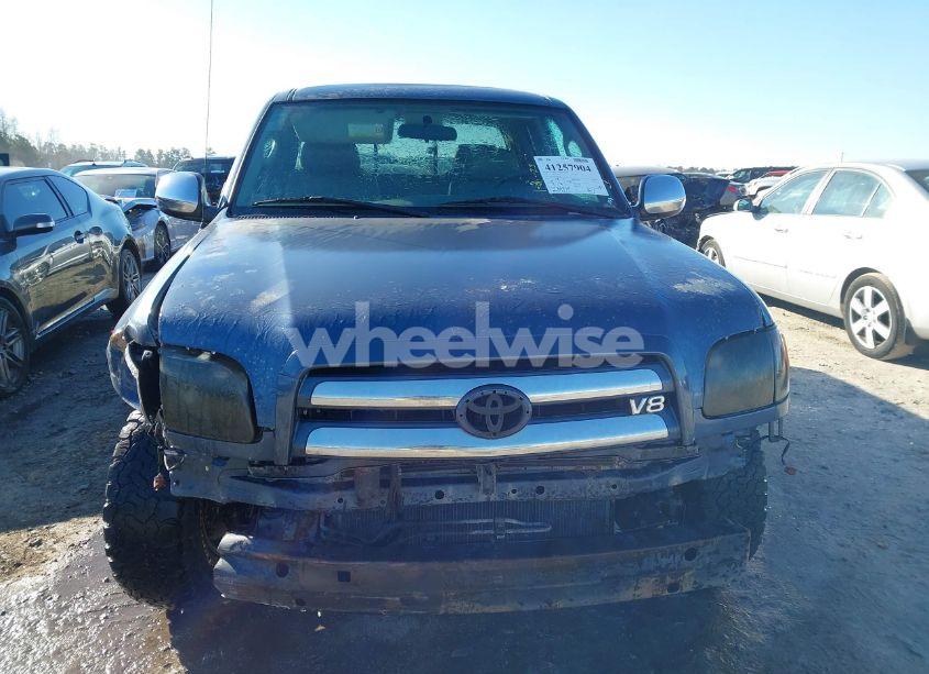 Photo 12 of 2004 Toyota Tundra SR5 V8 (VIN 5TBRT34144S455268)