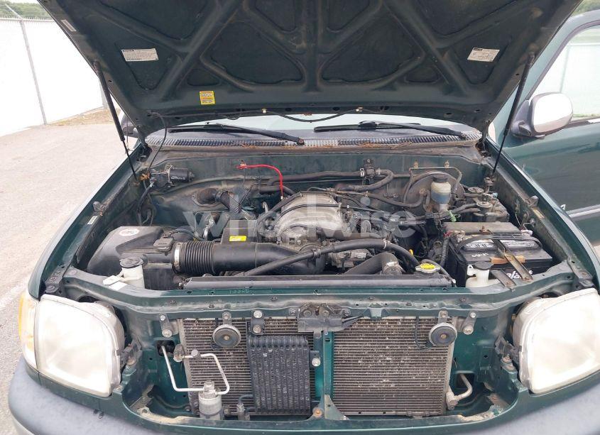 Photo 10 of 2000 Toyota Tundra SR5 V8 (VIN 5TBRT3414YS009367)