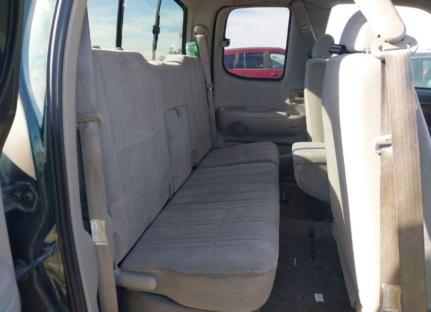 Photo 8 of 2000 Toyota Tundra SR5 V8 (VIN 5TBRT3414YS050601)