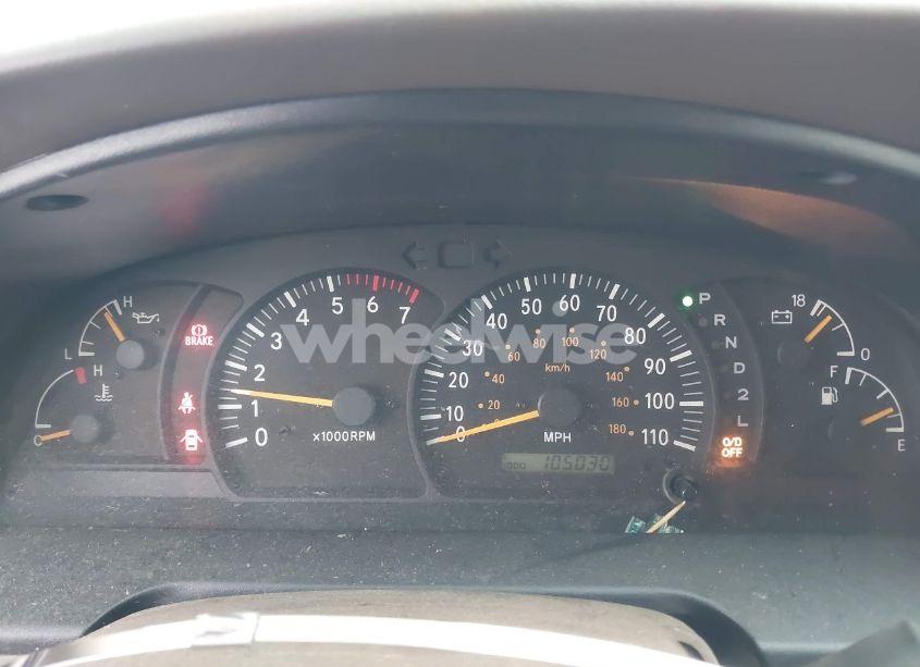 Photo 7 of 2000 Toyota Tundra SR5 V8 (VIN 5TBRT3414YS086059)