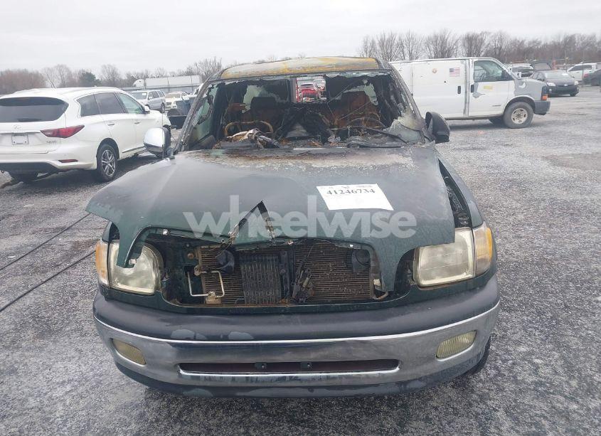 Photo 13 of 2001 Toyota Tundra SR5 V8 (VIN 5TBRT34151S216467)