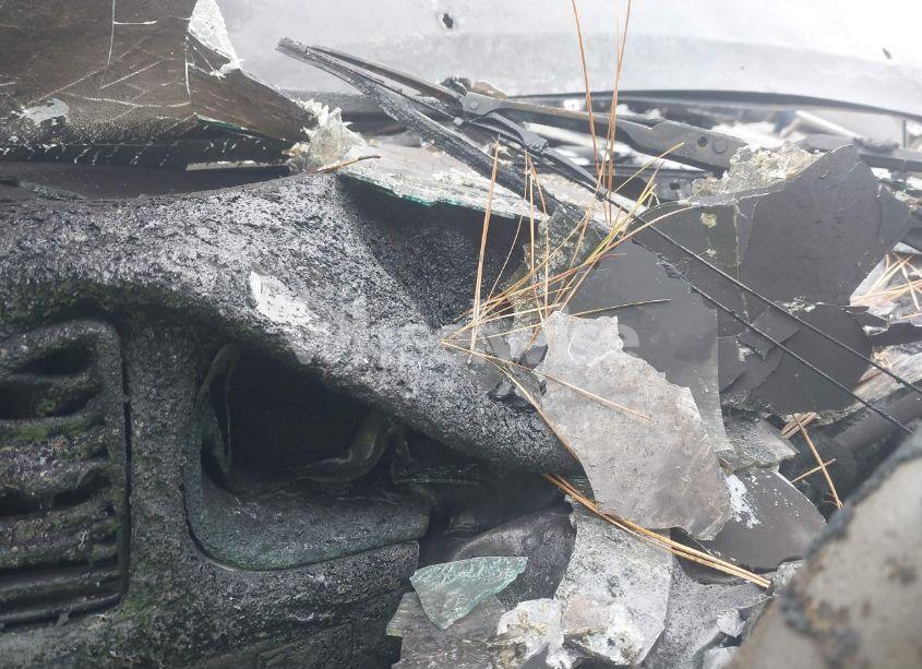 Photo 7 of 2001 Toyota Tundra SR5 V8 (VIN 5TBRT34151S216467)