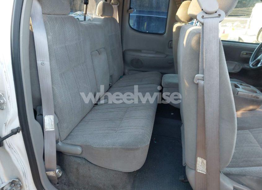 Photo 8 of 2002 Toyota Tundra SR5 V8 (VIN 5TBRT34152S249132)