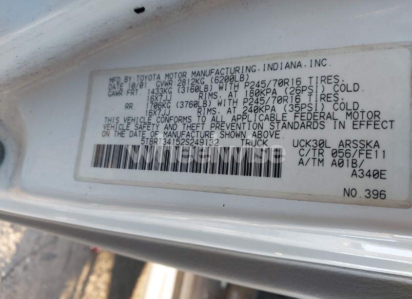 Photo 9 of 2002 Toyota Tundra SR5 V8 (VIN 5TBRT34152S249132)