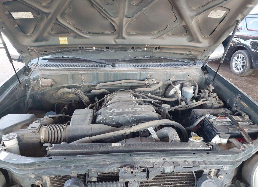 Photo 10 of 2002 Toyota Tundra SR5 V8 (VIN 5TBRT34152S274564)