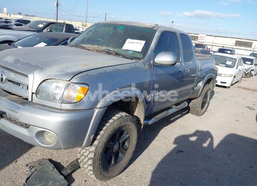Photo 2 of 2003 Toyota Tundra SR5 V8 (VIN 5TBRT34153S340631)