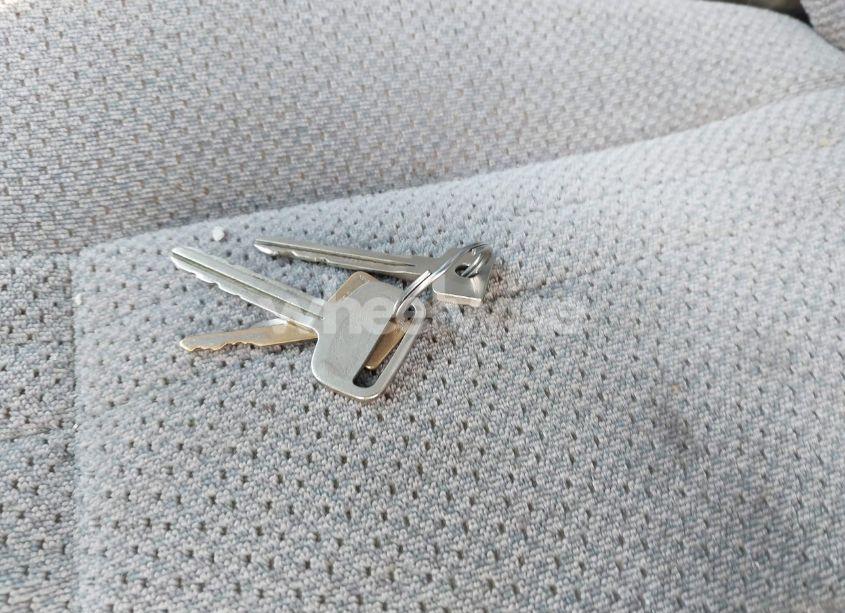 Photo 11 of 2002 Toyota Tundra SR5 V8 (VIN 5TBRT34162S237314)