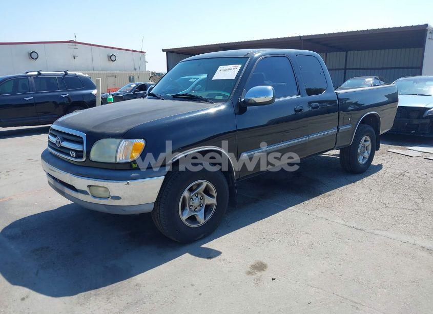 Photo 2 of 2002 Toyota Tundra SR5 V8 (VIN 5TBRT34162S305790)