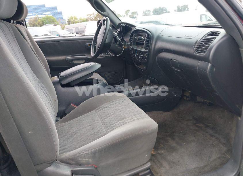 Photo 5 of 2003 Toyota Tundra SR5 V8 (VIN 5TBRT34163S352786)