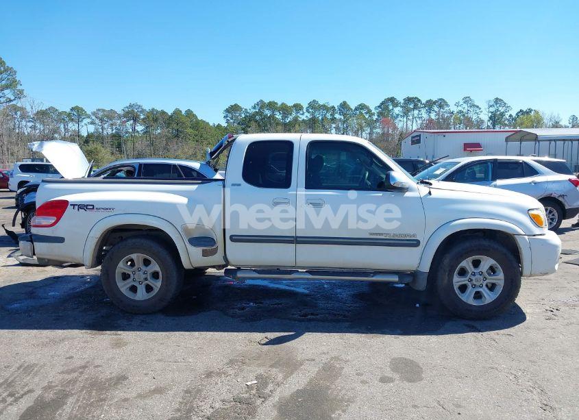 Photo 13 of 2005 Toyota Tundra SR5 V8 (VIN 5TBRT34165S457847)