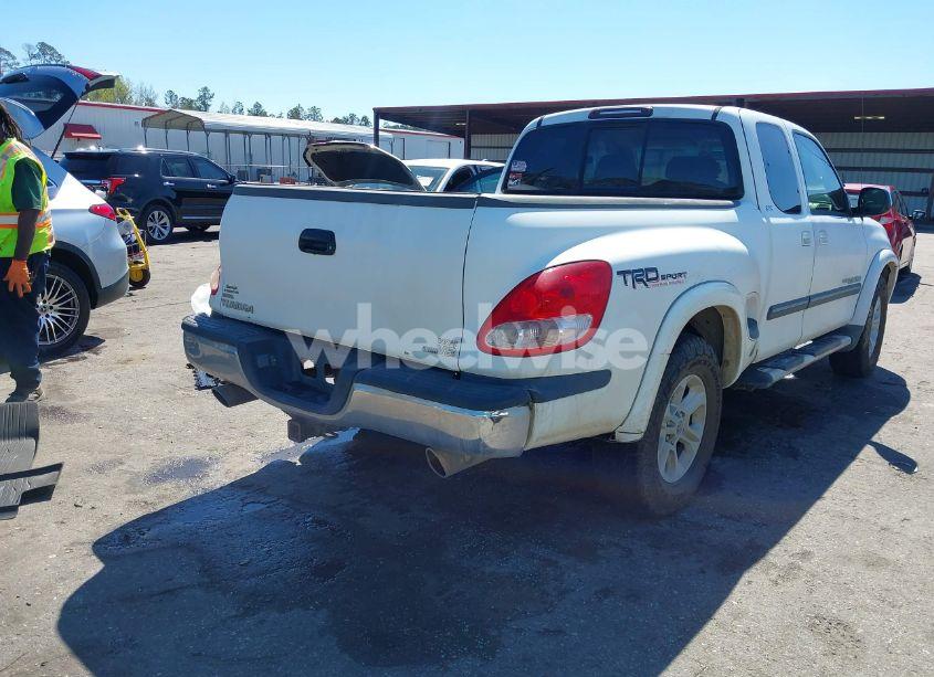 Photo 4 of 2005 Toyota Tundra SR5 V8 (VIN 5TBRT34165S457847)