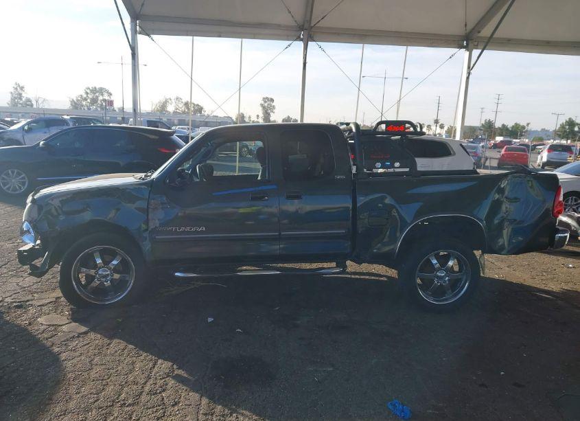 Photo 15 of 2006 Toyota Tundra SR5 V8 (VIN 5TBRT34166S476870)