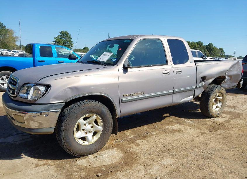 Photo 2 of 2001 Toyota Tundra SR5 V8 (VIN 5TBRT34171S154411)