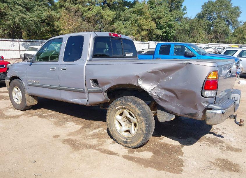Photo 3 of 2001 Toyota Tundra SR5 V8 (VIN 5TBRT34171S154411)