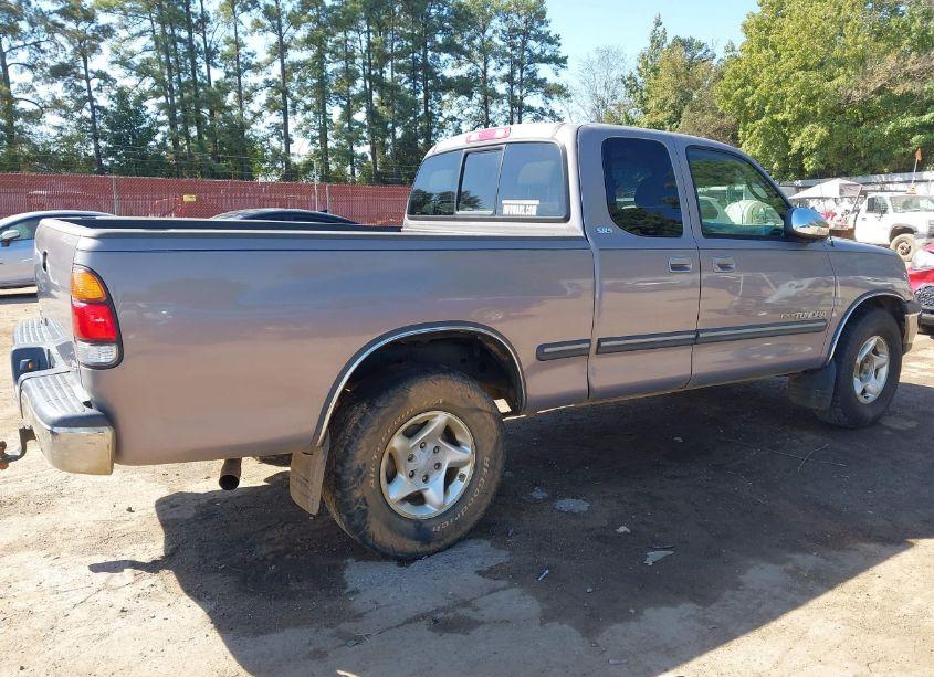 Photo 4 of 2001 Toyota Tundra SR5 V8 (VIN 5TBRT34171S154411)