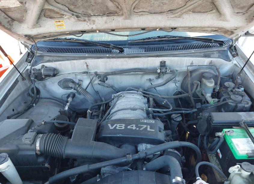 Photo 10 of 2001 Toyota Tundra SR5 V8 (VIN 5TBRT34171S196562)