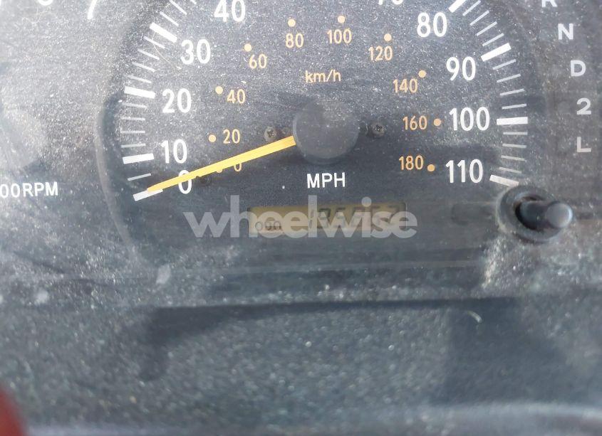 Photo 7 of 2002 Toyota Tundra SR5 V8 (VIN 5TBRT34172S291804)