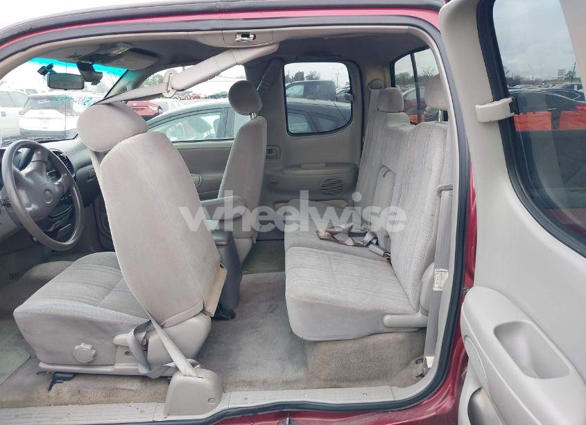 Photo 8 of 2002 Toyota Tundra SR5 V8 (VIN 5TBRT34172S291804)