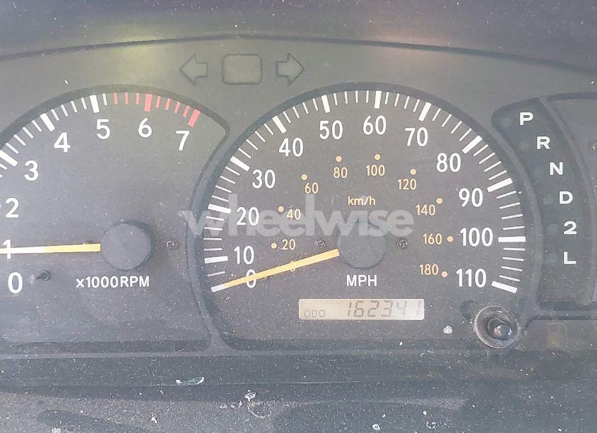 Photo 15 of 2003 Toyota Tundra SR5 V8 (VIN 5TBRT34173S354627)