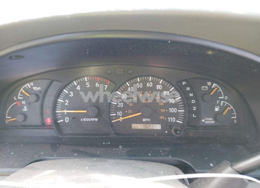 Photo 7 of 2003 Toyota Tundra SR5 V8 (VIN 5TBRT34173S354627)