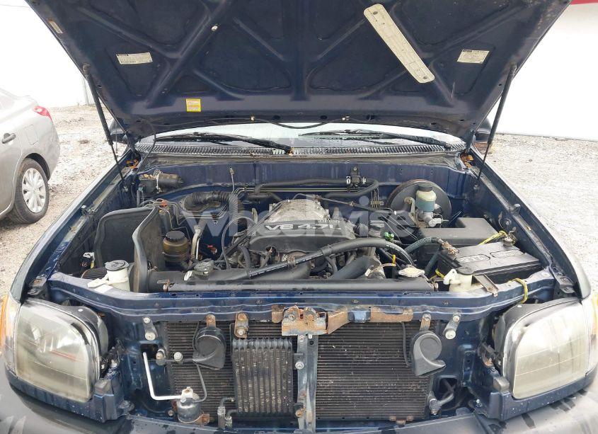 Photo 10 of 2003 Toyota Tundra SR5 V8 (VIN 5TBRT34173S385280)