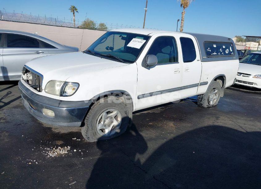 Photo 2 of 2000 Toyota Tundra SR5 V8 (VIN 5TBRT3417YS010187)