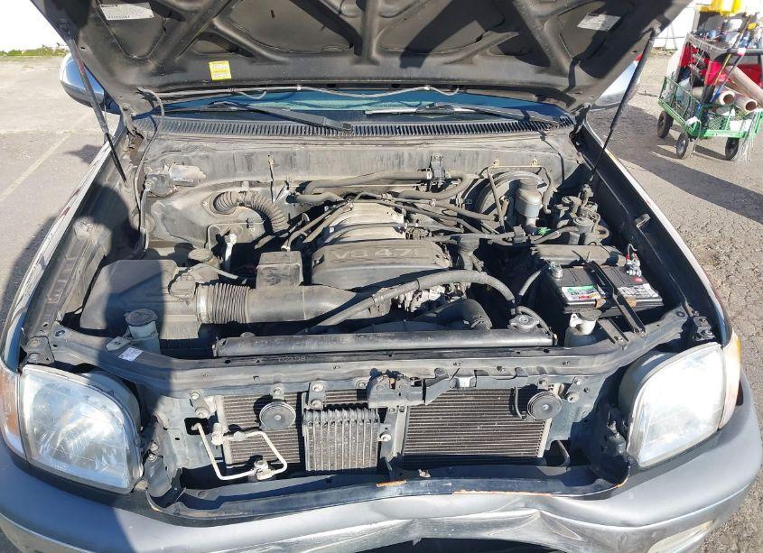 Photo 10 of 2000 Toyota Tundra SR5 V8 (VIN 5TBRT3417YS018127)