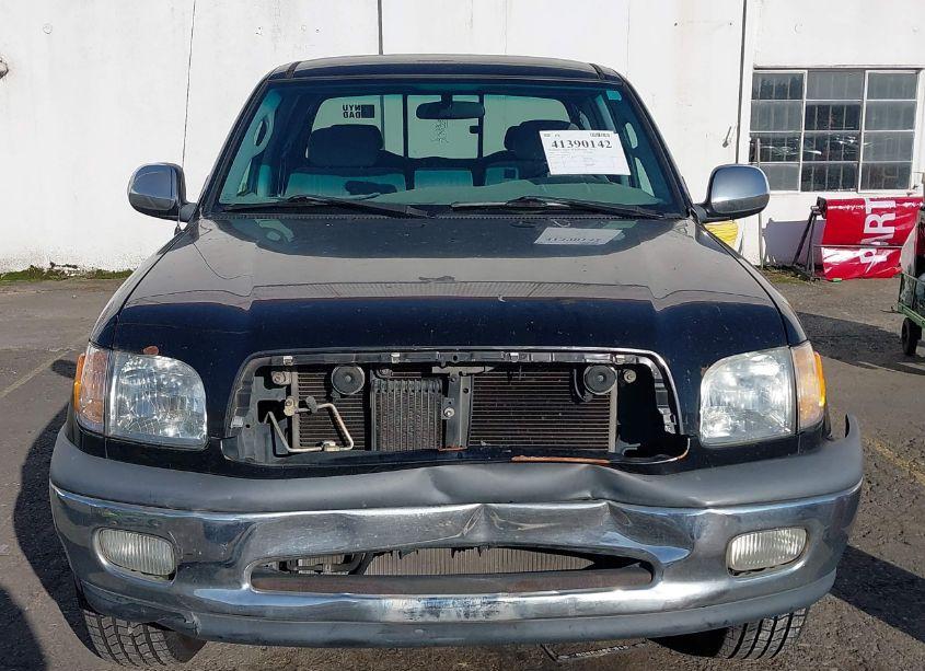 Photo 6 of 2000 Toyota Tundra SR5 V8 (VIN 5TBRT3417YS018127)